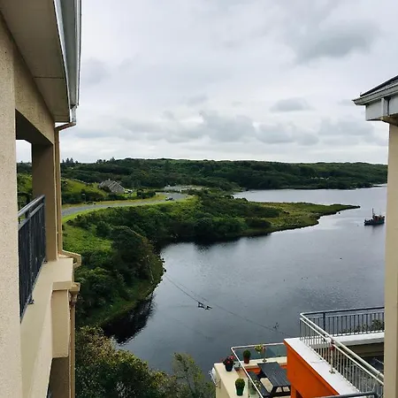 8, Bay Apartment